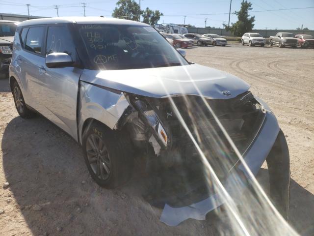 KIA SOUL LX 2020 with VIN KNDJ23AUXL7115153 - Photo from auction