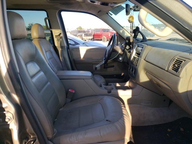 Photo 5 from auction – 2003 FORD EXPLORER X with VIN 1FMZU73K83UC61306