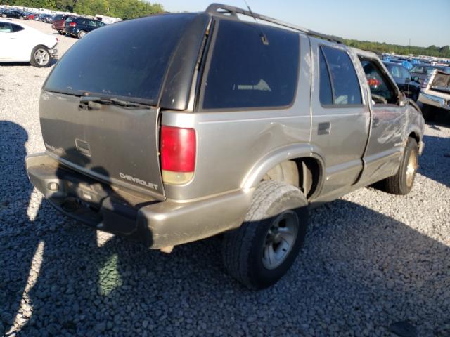 Photo 4 from auction – 2001 CHEVROLET BLAZER with VIN 1GNCS13W612131671