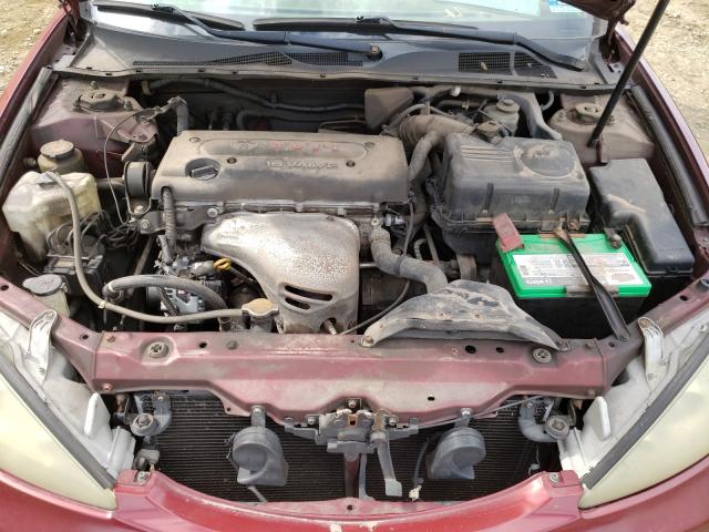 Photo 7 from auction – 2005 TOYOTA CAMRY LE with VIN 4T1BE32K35U031720