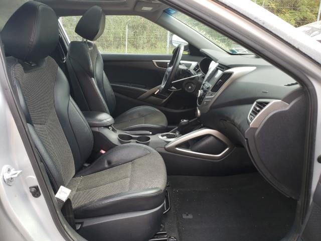 Photo 5 from auction – 2013 HYUNDAI VELOSTER with VIN KMHTC6AD6DU121280