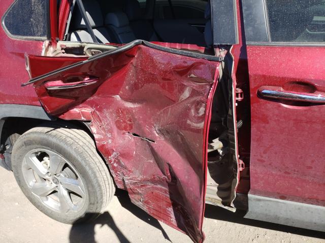 Photo 9 from auction – 2021 TOYOTA RAV4 LIMIT with VIN 4T3D6RFV4MU032779