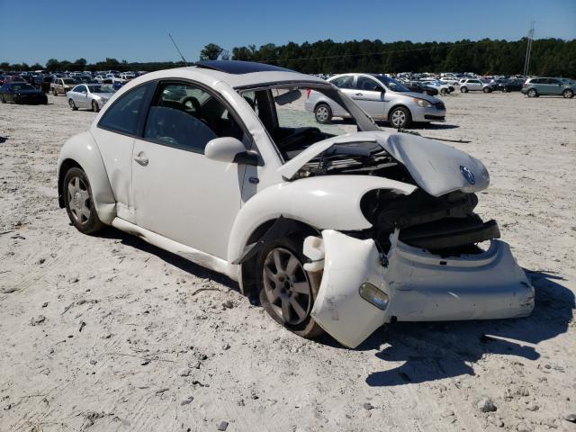 Photo 1 from auction – 2001 VOLKSWAGEN NEW BEETLE with VIN 3VWCS21C61M400555