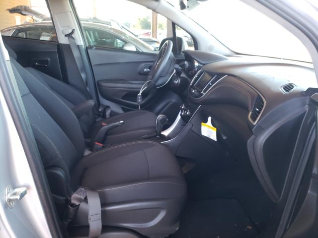 Photo 5 from auction – 2020 CHEVROLET TRAX 1LT with VIN 3GNCJLSB1LL310571