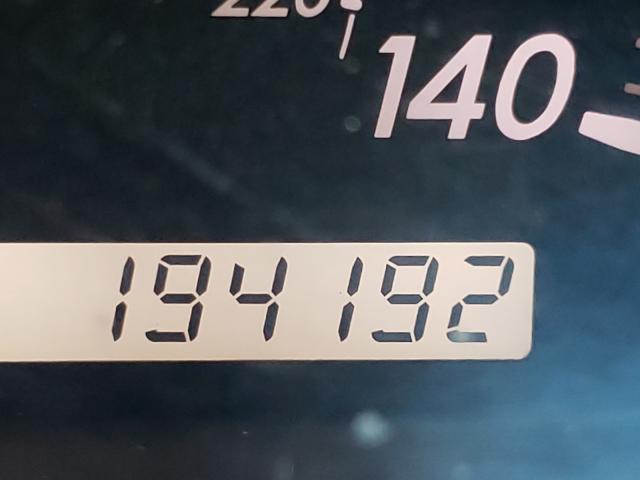 Photo 8 from auction – 2005 TOYOTA CAMRY LE with VIN 4T1BE32K95U555762