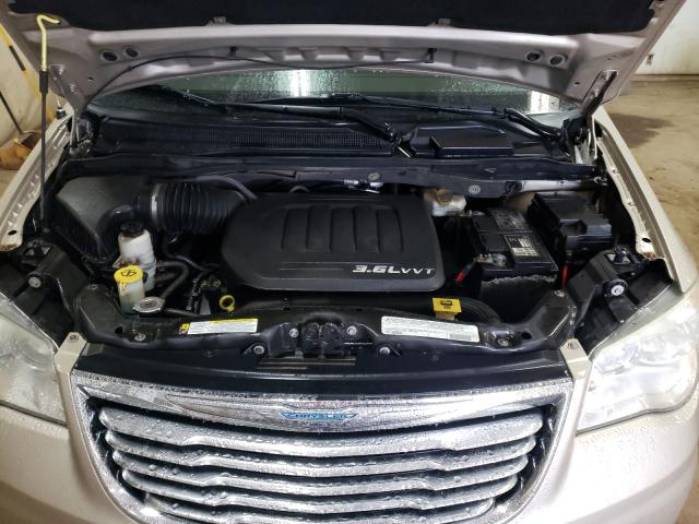 Photo 7 from auction – 2012 CHRYSLER TOWN & COU with VIN 2C4RC1CG8CR345462