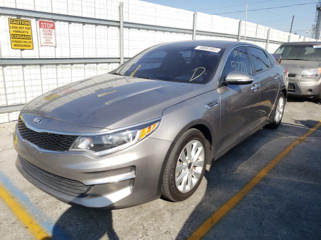 Photo 2 from auction – 2018 KIA OPTIMA LX with VIN 5XXGT4L33JG261884