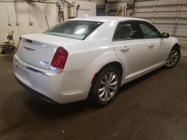 Photo 4 from auction – 2015 CHRYSLER 300 LIMITE with VIN 2C3CCARG8FH782065