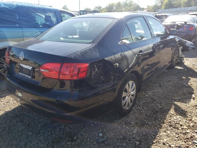 Photo 4 from auction – 2014 VOLKSWAGEN JETTA BASE with VIN 3VW2K7AJ3EM394579