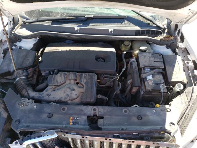 Photo 7 from auction – 2014 BUICK VERANO with VIN 1G4PP5SK5E4220302