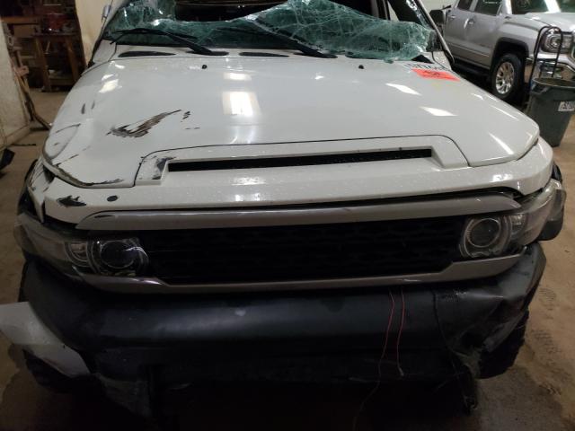Photo 7 from auction – 2012 TOYOTA FJ CRUISER with VIN JTEBU4BF2CK136379
