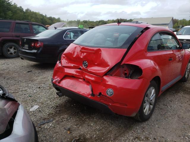 Photo 9 from auction – 2014 VOLKSWAGEN BEETLE with VIN 3VWF17AT4EM633711