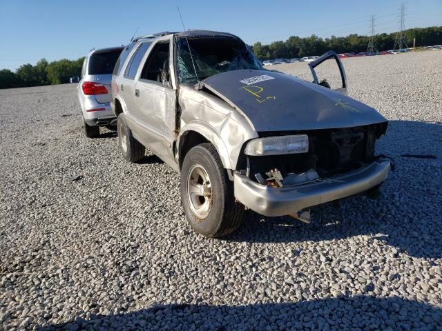 CHEVROLET BLAZER 2001 with VIN 1GNCS13W612131671 - Photo from auction