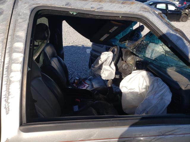 Photo 5 from auction – 2001 CHEVROLET BLAZER with VIN 1GNCS13W612131671