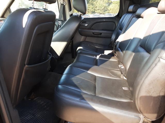Photo 6 from auction – 2010 CHEVROLET AVALANCHE with VIN 3GNNCFE0XAG107425