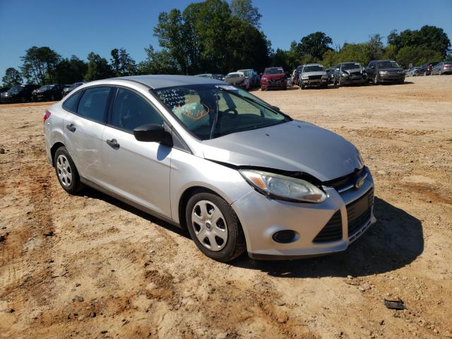 FORD FOCUS S 2014 with VIN 1FADP3E26EL306527 - Photo from auction