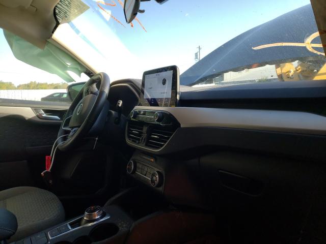 Photo 5 from auction – 2020 FORD ESCAPE SE SPORT with VIN 1FMCU9BZ8LUA25867