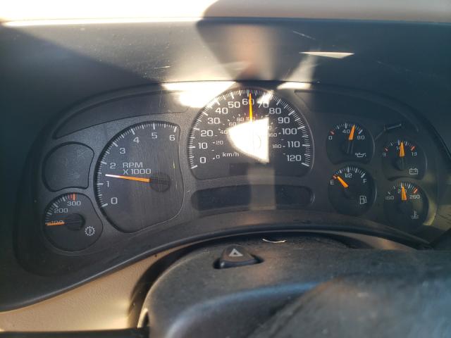 Photo 8 from auction – 2004 CHEVROLET AVALANCHE with VIN 3GNEK12T54G137635
