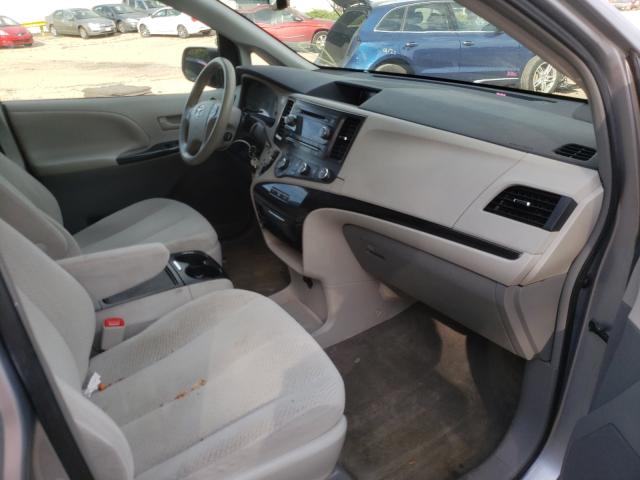 Photo 5 from auction – 2012 TOYOTA SIENNA LE with VIN 5TDKK3DC7CS192740