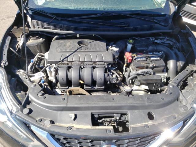 Photo 7 from auction – 2017 NISSAN SENTRA S with VIN 3N1AB7AP3HY315625