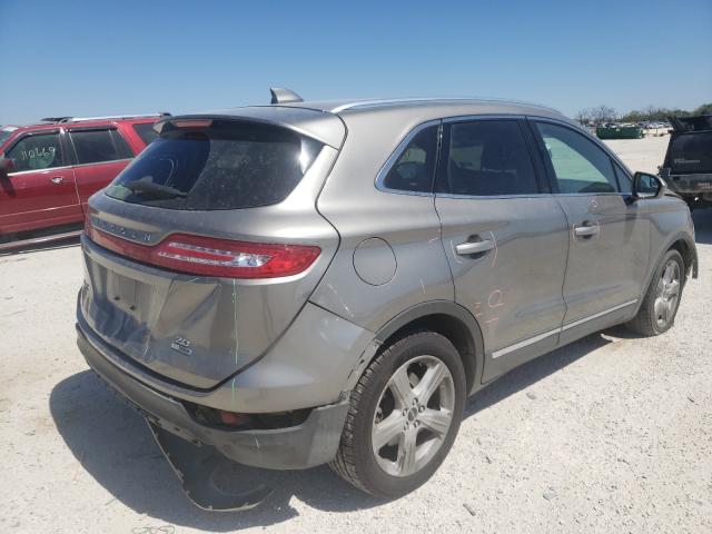 Photo 4 from auction – 2016 LINCOLN MKC PREMIE with VIN 5LMCJ1C91GUJ20315