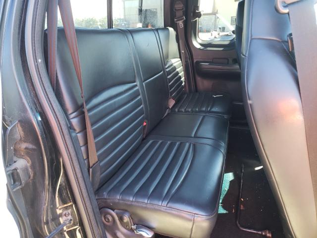 Photo 6 from auction – 2000 FORD F150 with VIN 2FTRX07L2YCB06635
