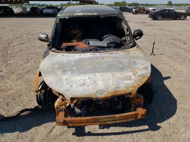 Photo 9 from auction – 2014 KIA SOUL with VIN KNDJN2A23E7037236