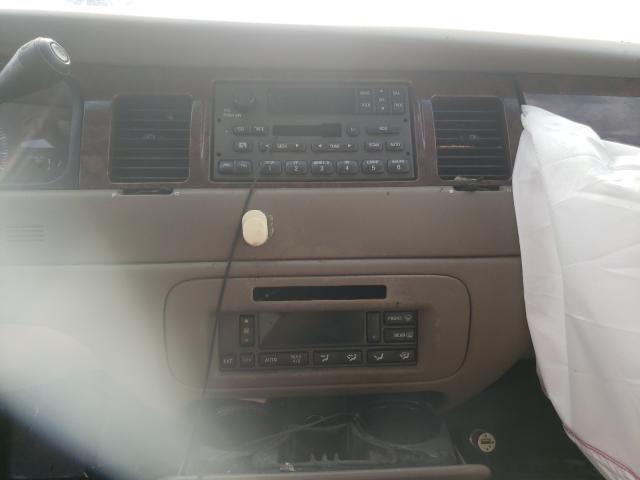 Photo 9 from auction – 2001 LINCOLN TOWN CAR E with VIN 1LNHM81W41Y728136