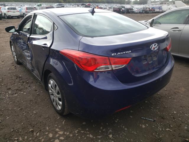 Photo 3 from auction – 2011 HYUNDAI ELANTRA GL with VIN 5NPDH4AE4BH049901