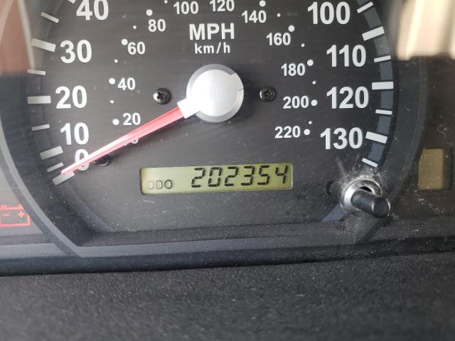 Photo 8 from auction – 2005 KIA SORENTO EX with VIN KNDJC733955446006