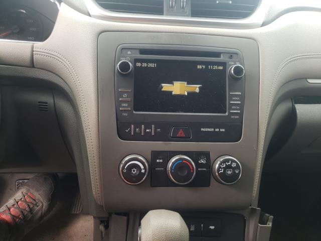Photo 9 from auction – 2017 CHEVROLET TRAVERSE L with VIN 1GNKRFKD4HJ182946