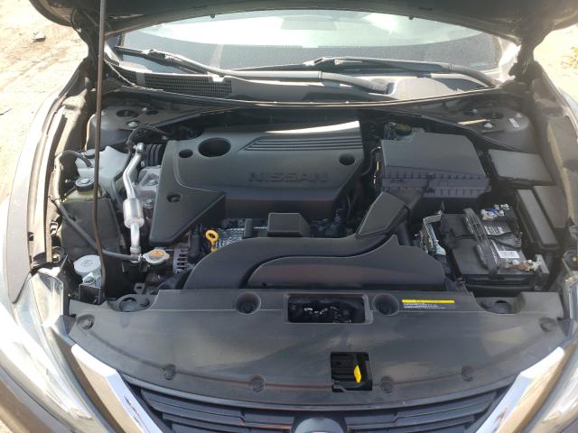 Photo 7 from auction – 2017 NISSAN ALTIMA 2.5 with VIN 1N4AL3AP9HN340132