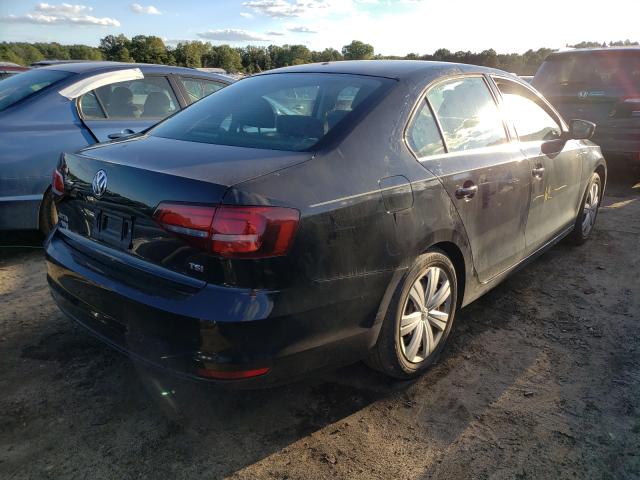 Photo 4 from auction – 2017 VOLKSWAGEN JETTA S with VIN 3VW2B7AJ8HM247680