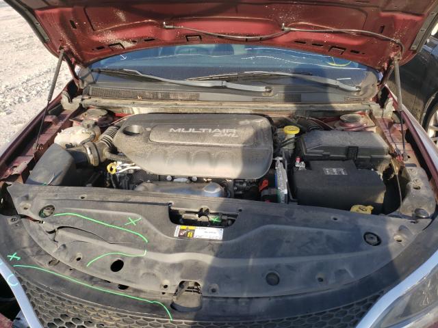 Photo 7 from auction – 2017 CHRYSLER 200 LIMITE with VIN 1C3CCCABXHN509974