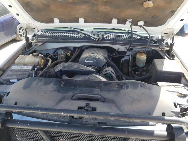 Photo 7 from auction – 2001 GMC SIERRA C15 with VIN 1GTGC13U41F207824
