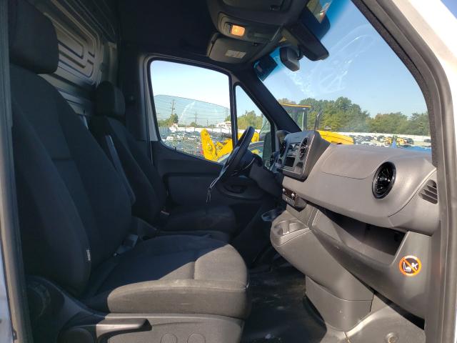 Photo 5 from auction – 2019 MERCEDES-BENZ SPRINTER 2 with VIN WD3PF0CD6KP054774