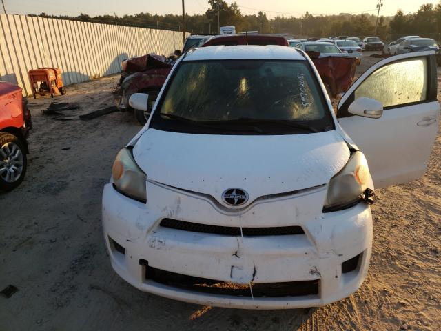 Photo 7 from auction – 2010 TOYOTA SCION XD with VIN JTKKU4B42AJ051153