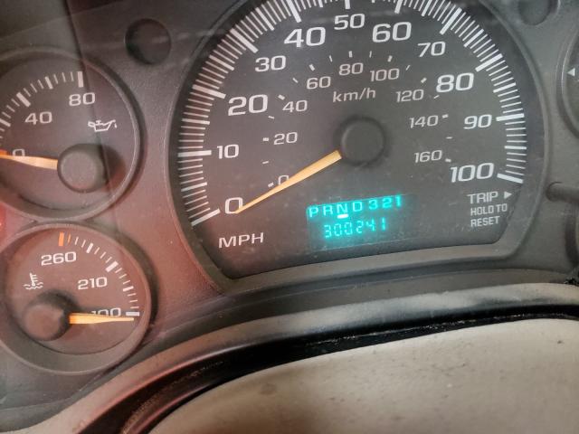 Photo 8 from auction – 2005 CHEVROLET EXPRESS G2 with VIN 1GCGG25V851170358