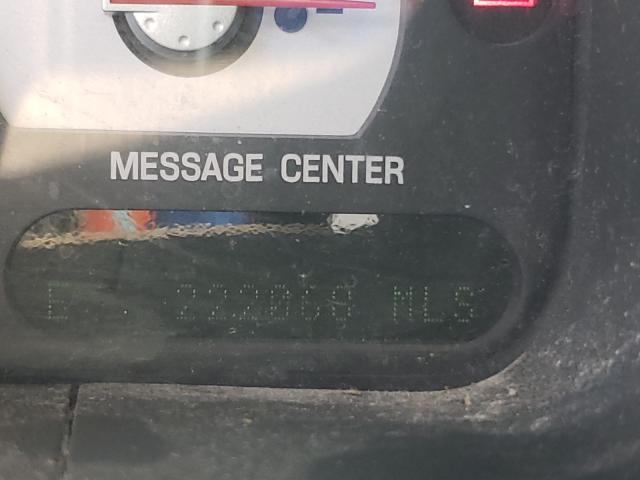 Photo 8 from auction – 2002 MERCURY MOUNTAINEE with VIN 4M2ZU86E52UJ02266