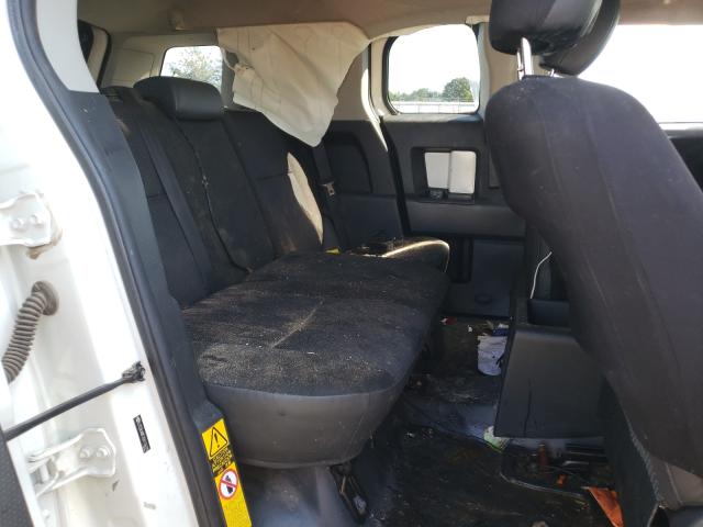 Photo 6 from auction – 2012 TOYOTA FJ CRUISER with VIN JTEBU4BF2CK136379