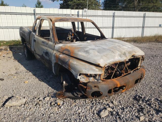 Photo 1 from auction – 1999 DODGE RAM 1500 with VIN 3B7HF12Y3XG165847