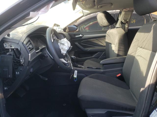 Photo 5 from auction – 2019 VOLKSWAGEN JETTA S with VIN 3VWCB7BU4KM183285