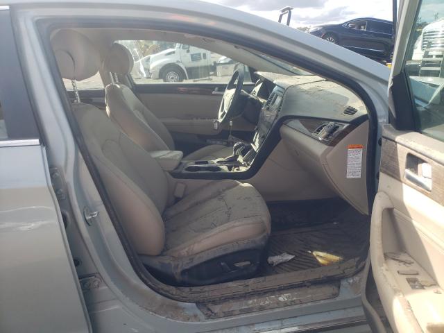 Photo 5 from auction – 2016 HYUNDAI SONATA HYB with VIN KMHE34L12GA026897