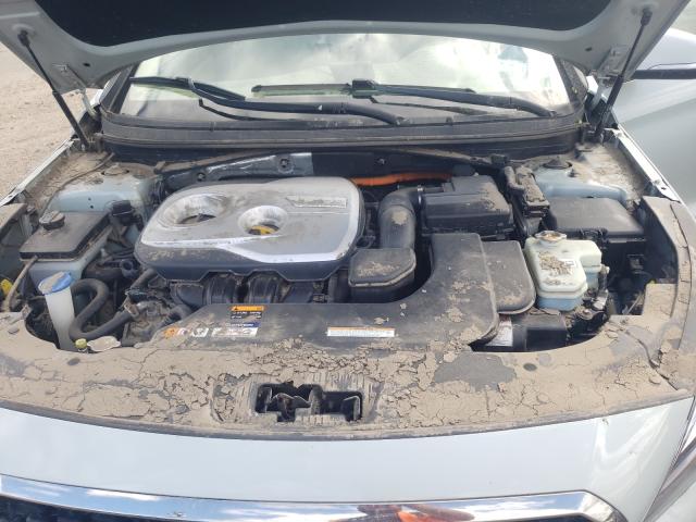 Photo 7 from auction – 2016 HYUNDAI SONATA HYB with VIN KMHE34L12GA026897