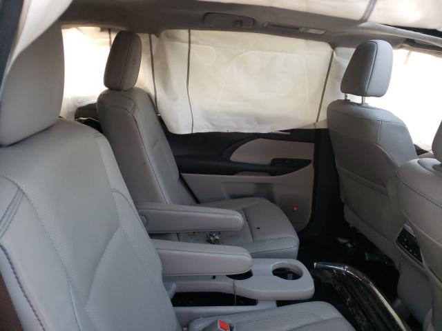 Photo 6 from auction – 2016 TOYOTA HIGHLANDER with VIN 5TDYKRFH2GS133347