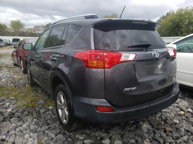 Photo 3 from auction – 2015 TOYOTA RAV4 XLE with VIN 2T3RFREV7FW331936
