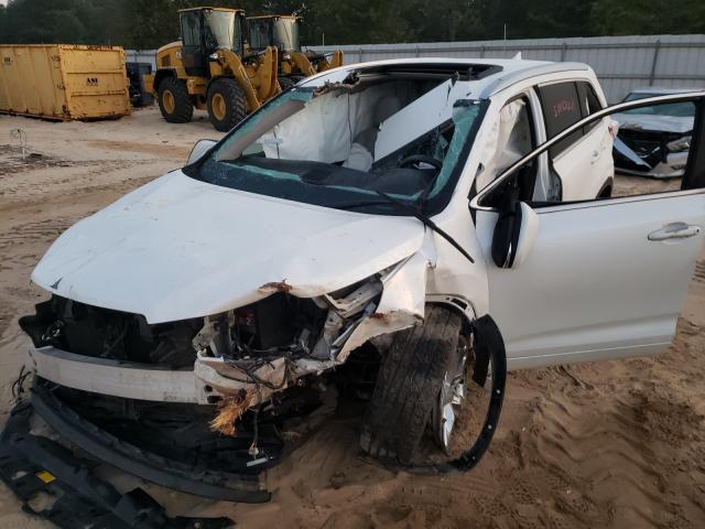 Photo 2 from auction – 2016 TOYOTA HIGHLANDER with VIN 5TDYKRFH2GS133347