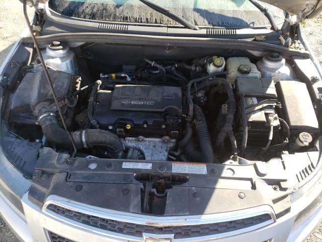 Photo 7 from auction – 2014 CHEVROLET CRUZE LT with VIN 1G1PC5SB0E7198510