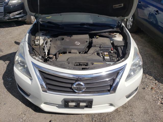 Photo 7 from auction – 2015 NISSAN ALTIMA 2.5 with VIN 1N4AL3AP2FN334430