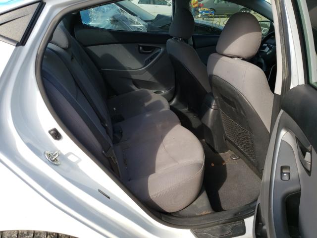 Photo 6 from auction – 2016 HYUNDAI ELANTRA SE with VIN 5NPDH4AE1GH758891